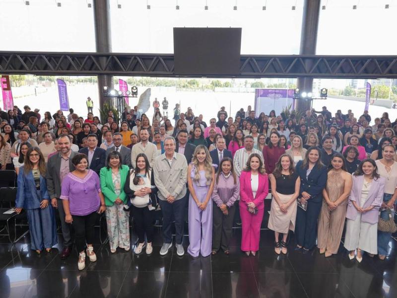 Promueve Pepe Chedraui espacios para fortalecer el liderazgo y la autonomía de las&nbsp;mujeres